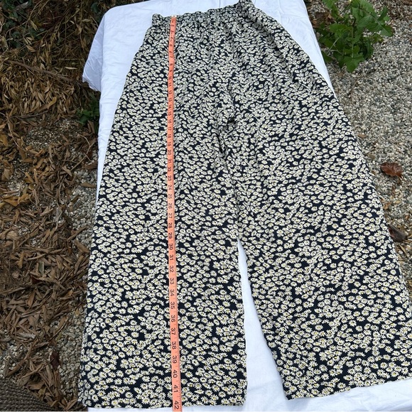 SOLD Vintage 90s Style Neiman Marcus Floral Wide Leg Silk Pants Boho Flowy Daisy - Picture 5 of 8